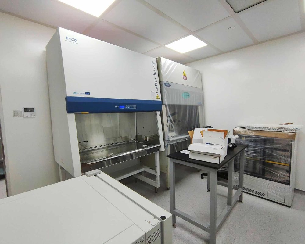 A&A Works at Stem Cell R&D Clean Lab 2
